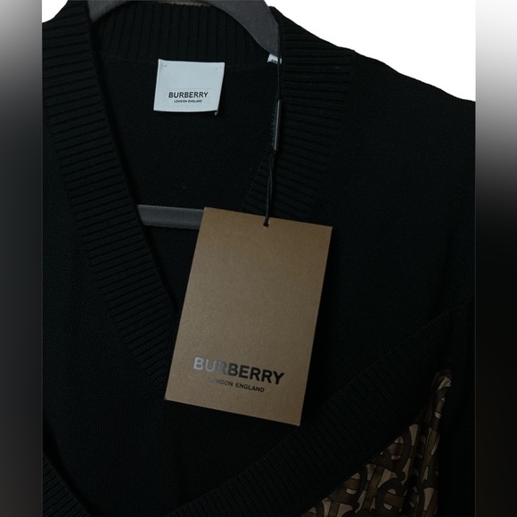 BURBERRY womens V-neck Silk twill-paneled merino wool sweater size M - Picture 11 of 15